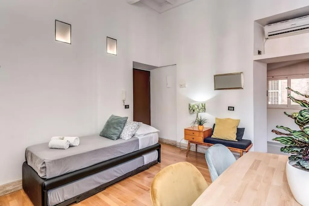 Apartment Trastevere At Piazza Giuditta Arcuati Suite Rome Italy