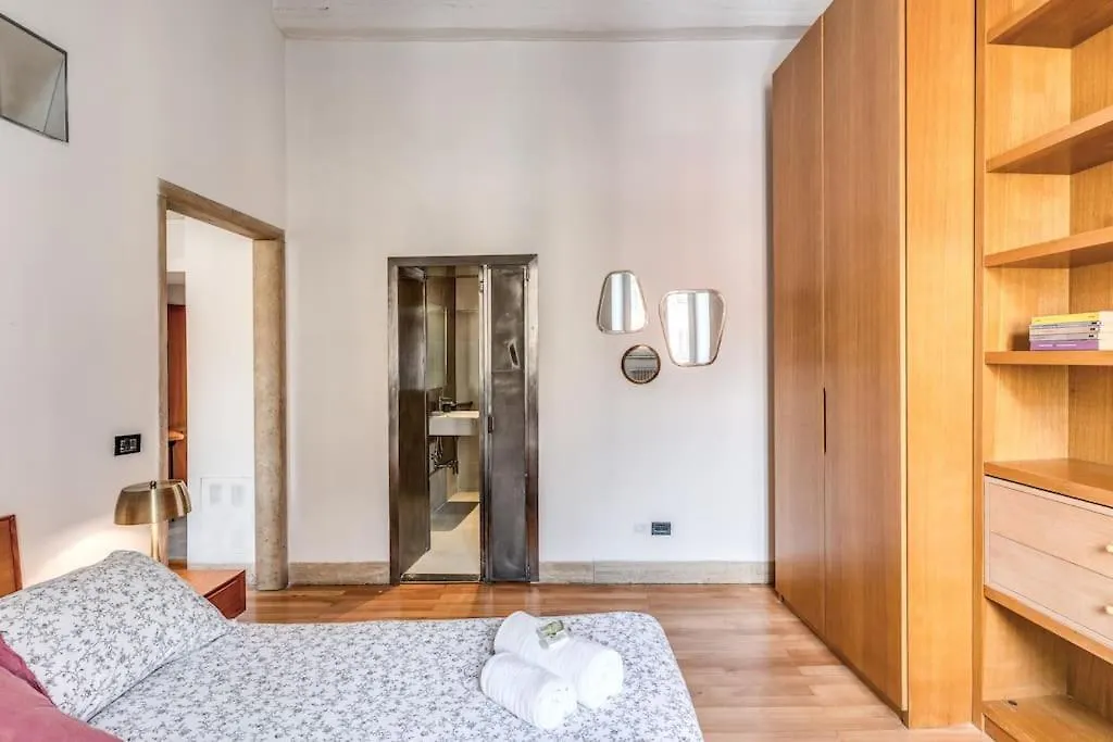Apartment Trastevere At Piazza Giuditta Arcuati Suite Rome