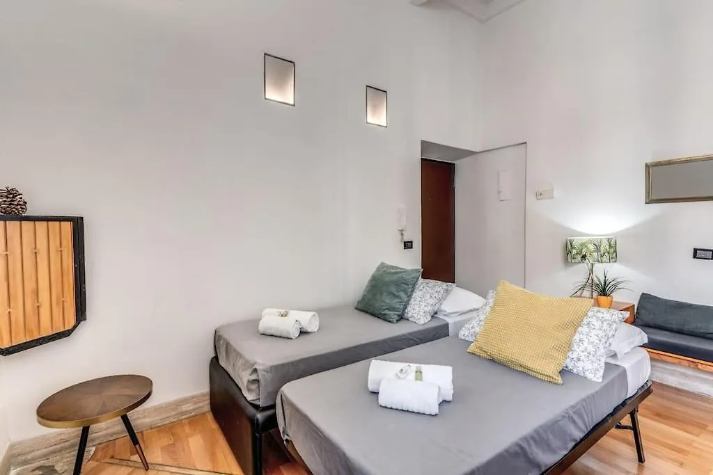 Trastevere At Piazza Giuditta Arcuati Suite Rome