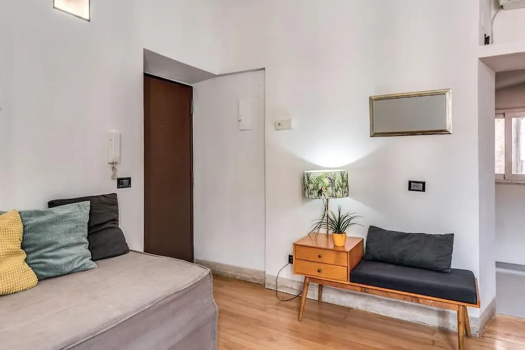 Trastevere At Piazza Giuditta Arcuati Suite Rome Apartment
