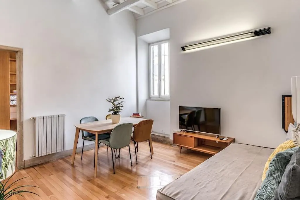 Trastevere At Piazza Giuditta Arcuati Suite Rome